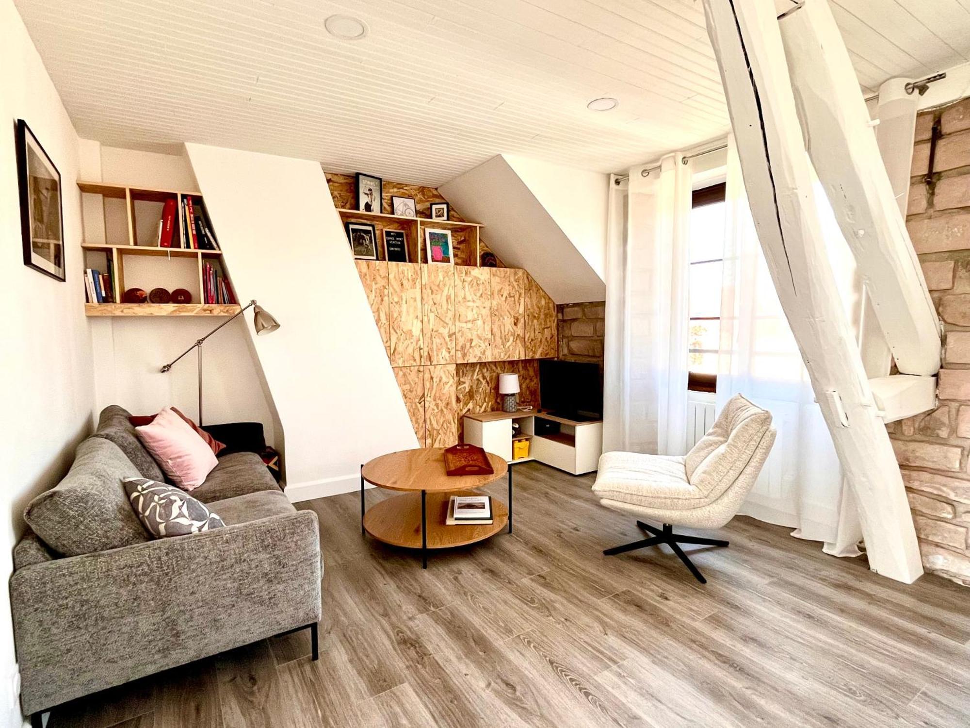 Appartement En Plein Centre Ville Milly la Foret Bagian luar foto